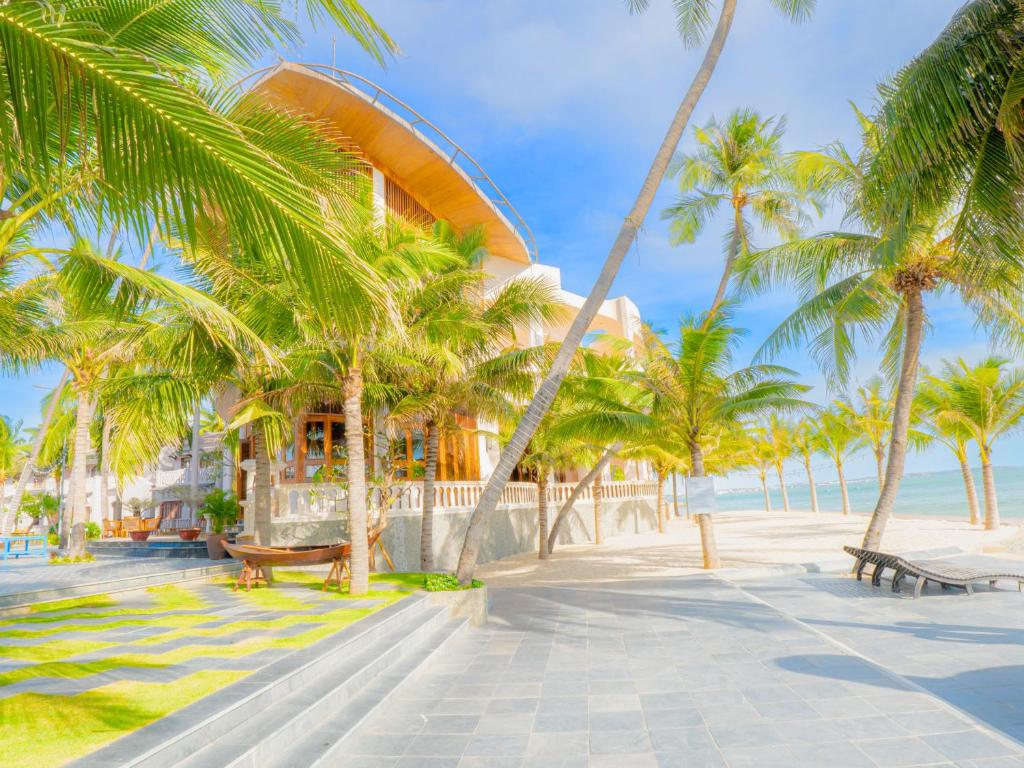 Combo Mũi Né Giá Rẻ với Le VIVA Resort Mũi Né