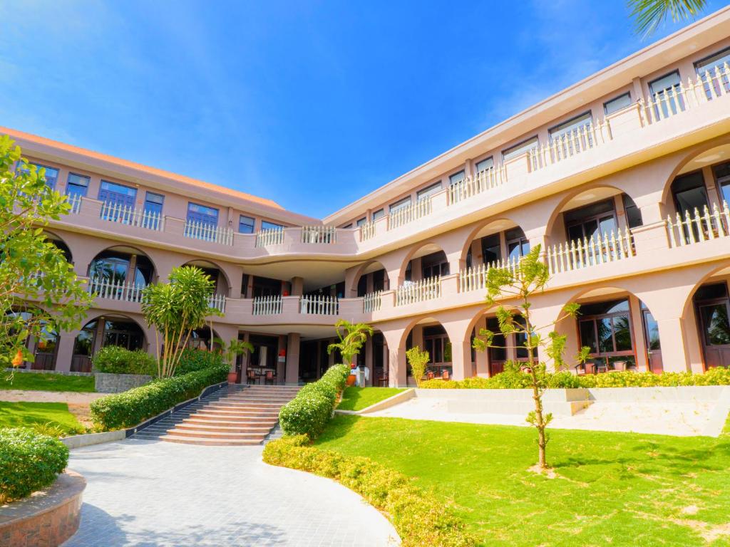 Combo Mũi Né Giá Rẻ với Le VIVA Resort Mũi Né