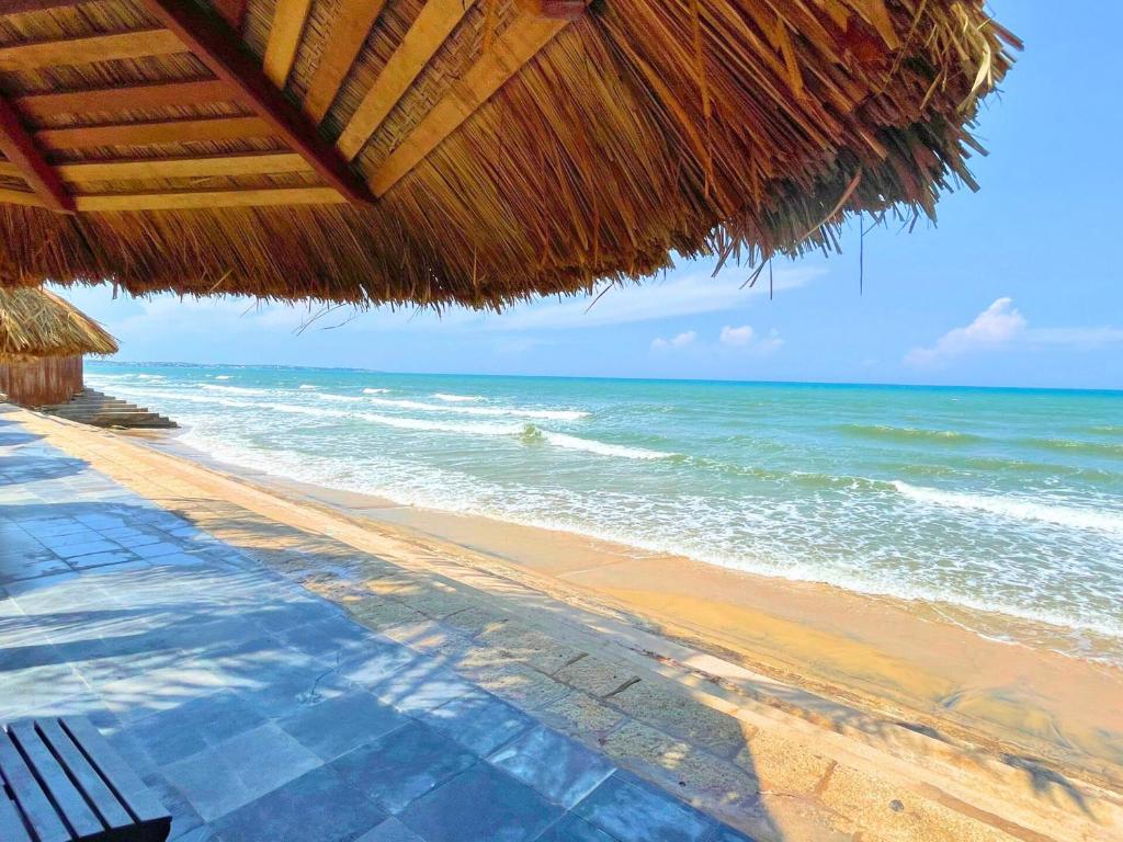 Combo Mũi Né Giá Rẻ với Le VIVA Resort Mũi Né