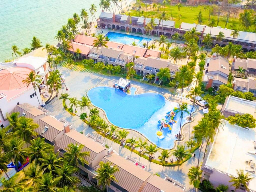 Combo Mũi Né Giá Rẻ với Le VIVA Resort Mũi Né