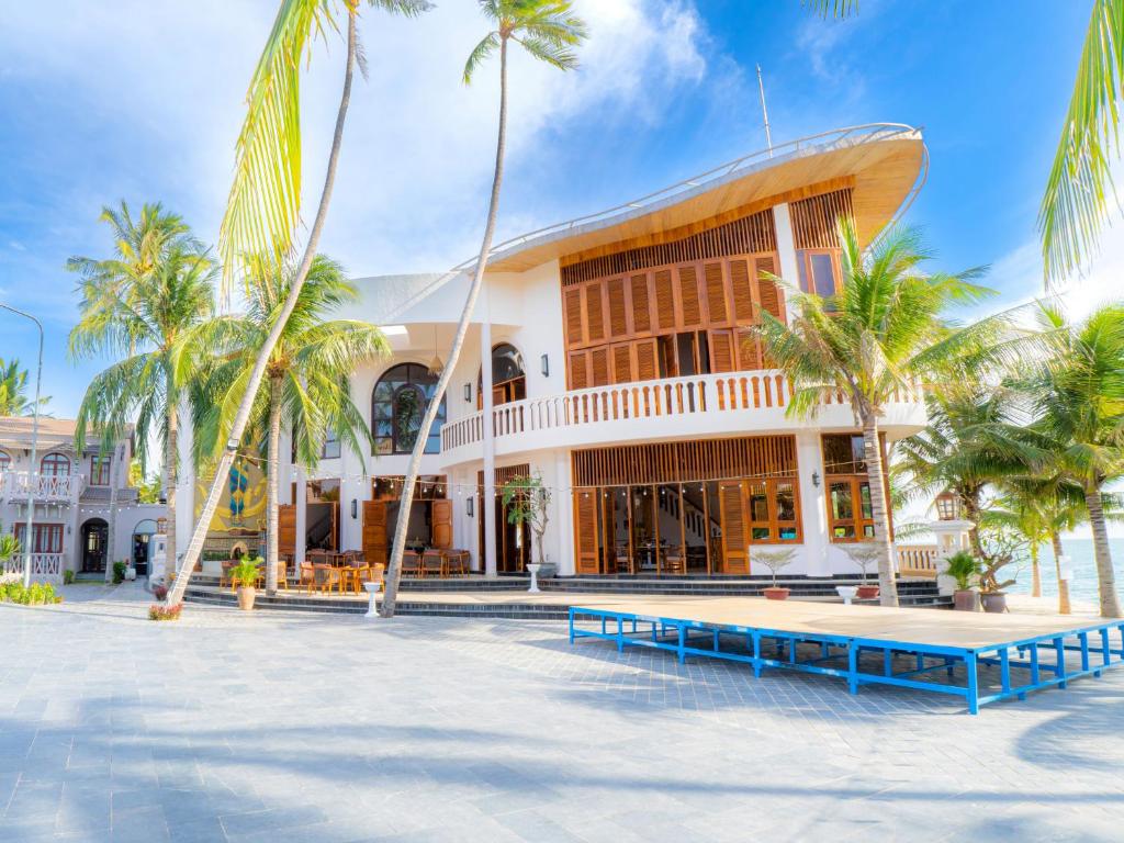 Combo Mũi Né Giá Rẻ với Le VIVA Resort Mũi Né