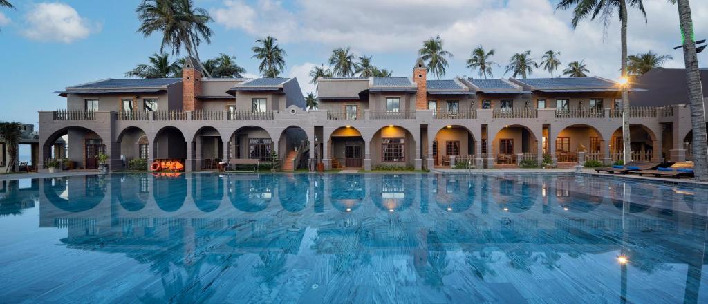 Combo Mũi Né Giá Rẻ với Le VIVA Resort Mũi Né