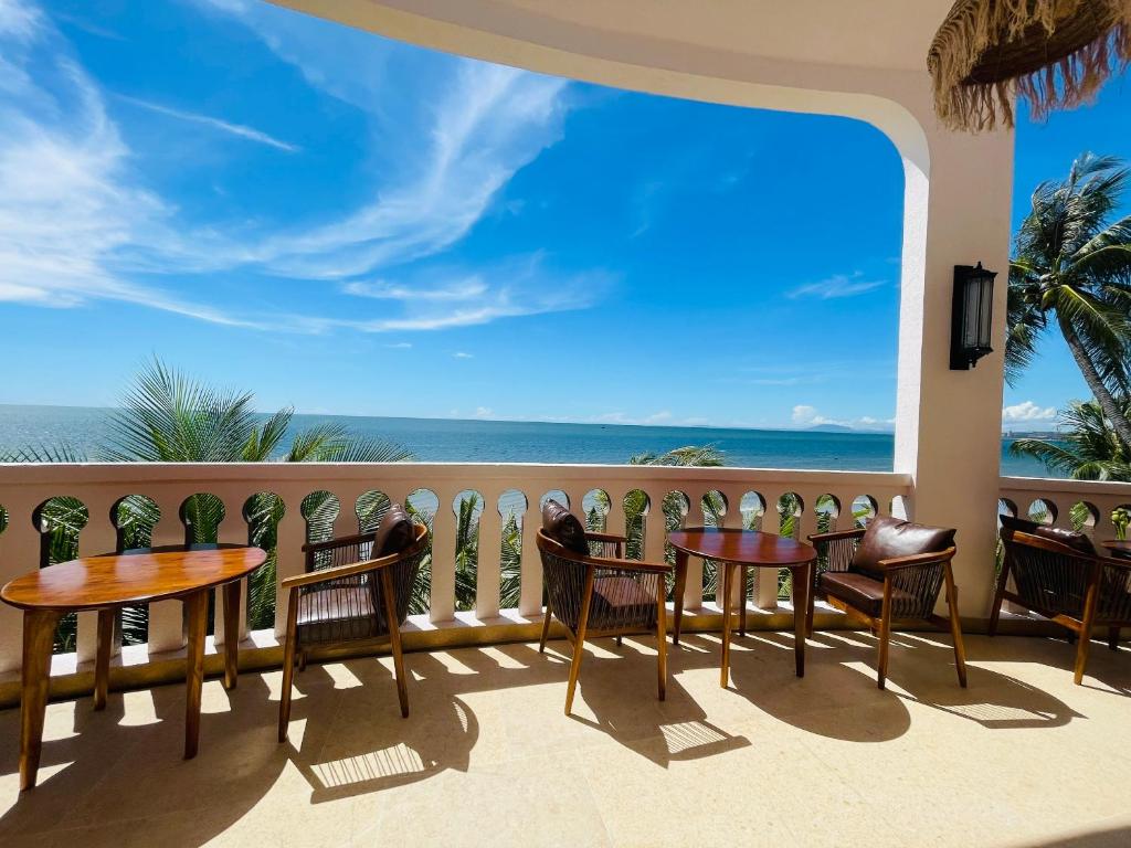 Combo Mũi Né Giá Rẻ với Le VIVA Resort Mũi Né