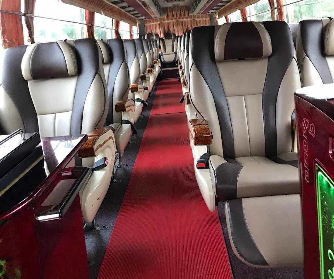 Limousine 28 Seats Rental In Vietnam – My Tam Travel