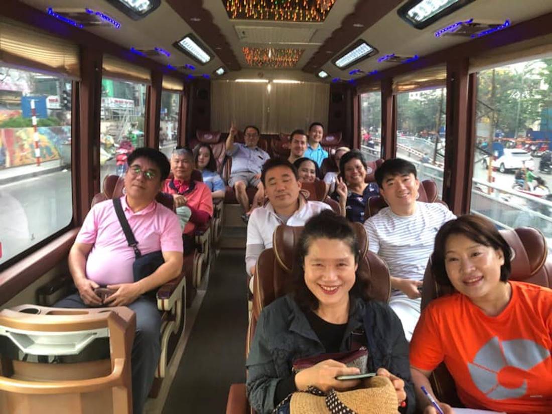 Car Rental With Tours I Premium 4-16 Seat Vehicles & Luxury Limousines