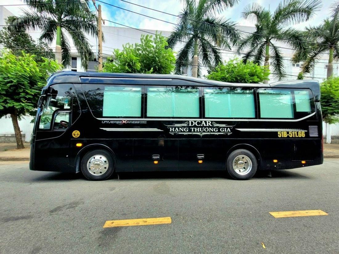 Thuê Xe 29 Chỗ Từ A-Z | Kinh Nghiệm, Bảng Giá & Mẹo Tiết Kiệm