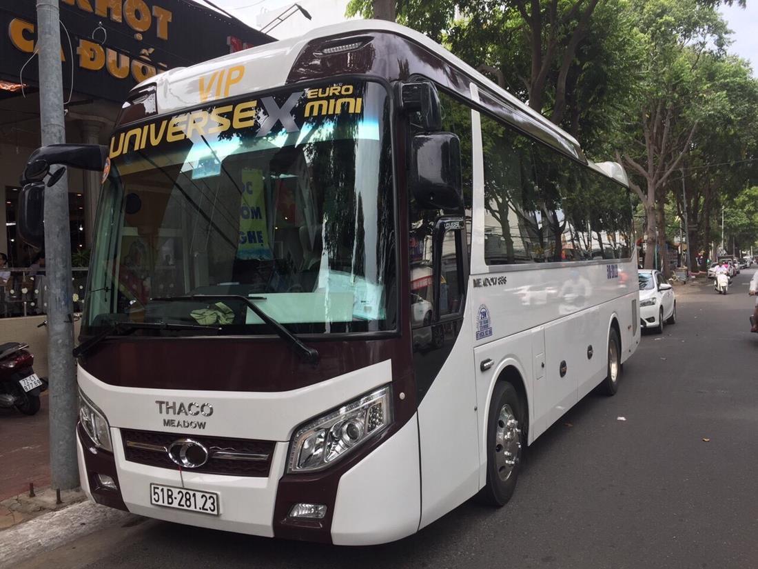 Thuê Xe Hợp Đồng 45 Chỗ I Giải Pháp Di Chuyển Tối Ưu Cho Doanh Nghiệp 2025