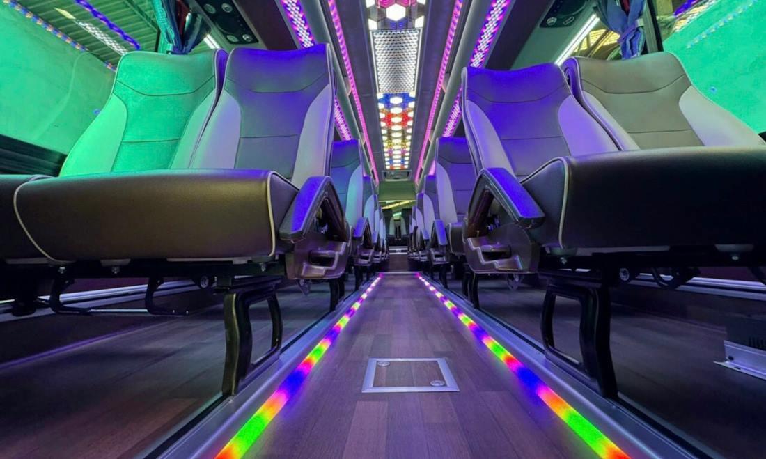 Thuê xe Sài Gòn Bình Dương