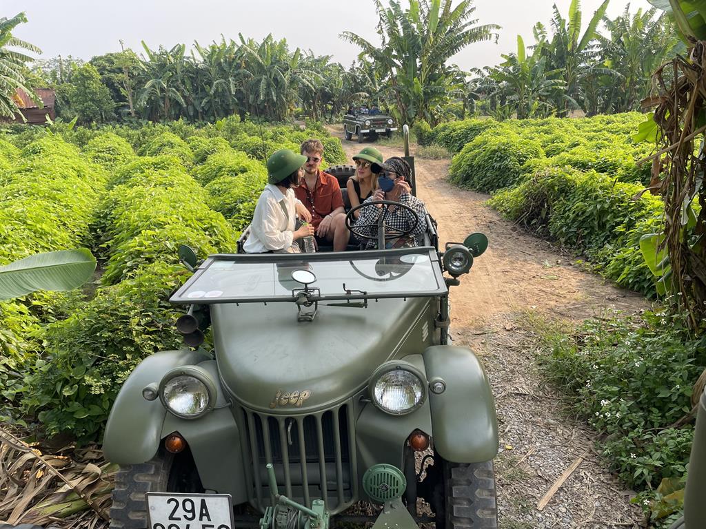 Jeep Tour to Cu Chi daily organization- MY TAM TRAVEL