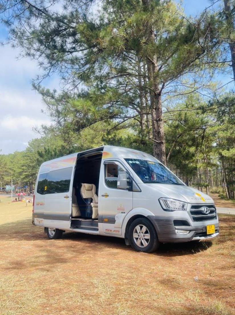 Car Rental 16 Seats I Your Complete Guide For Perfect Group Transportation