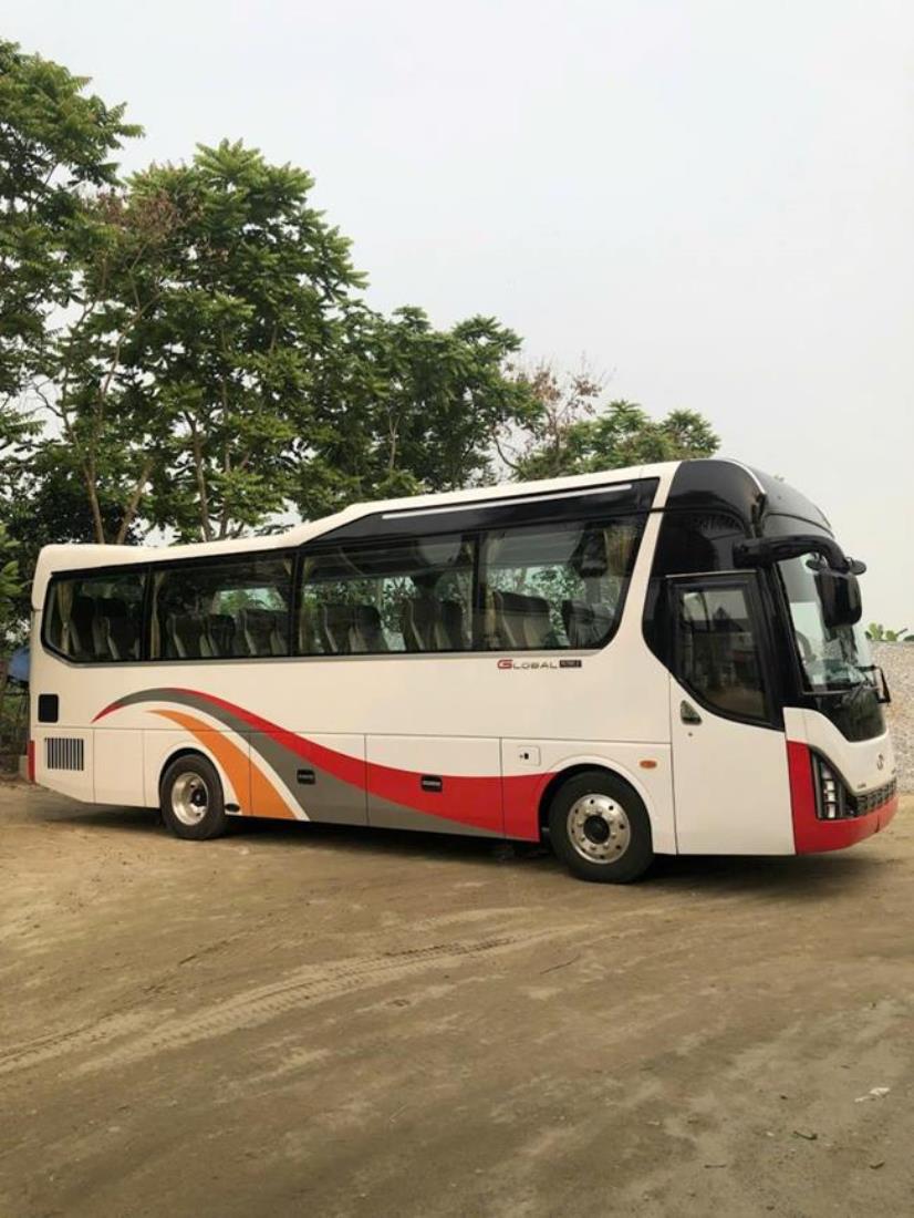 Car Rental Sai Gon To Vung tau 4-7-9-11-18 Seater Limousine