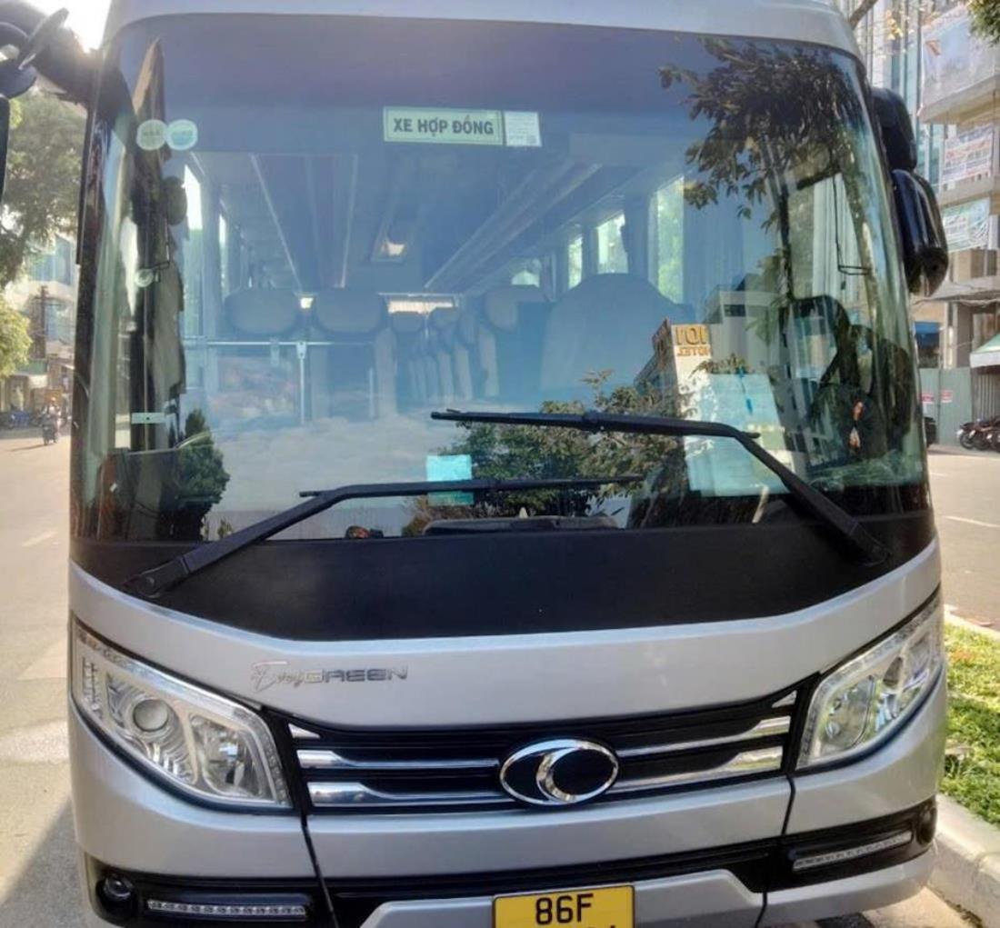 Bus Rental 45 Seats In Vietnam | The Ultimate Guide For Group Travel