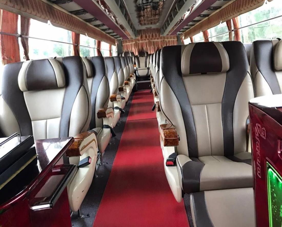 Car Rental Limousine 15 Seats I The Ultimate Guide To Luxury Group Travel