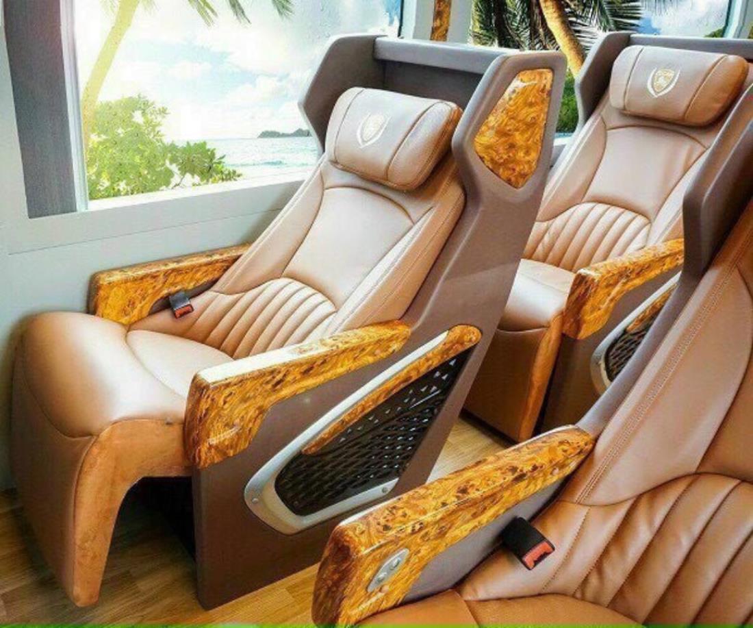 Car Rental Sai Gon To Vung tau 4-7-9-11-18 Seater Limousine