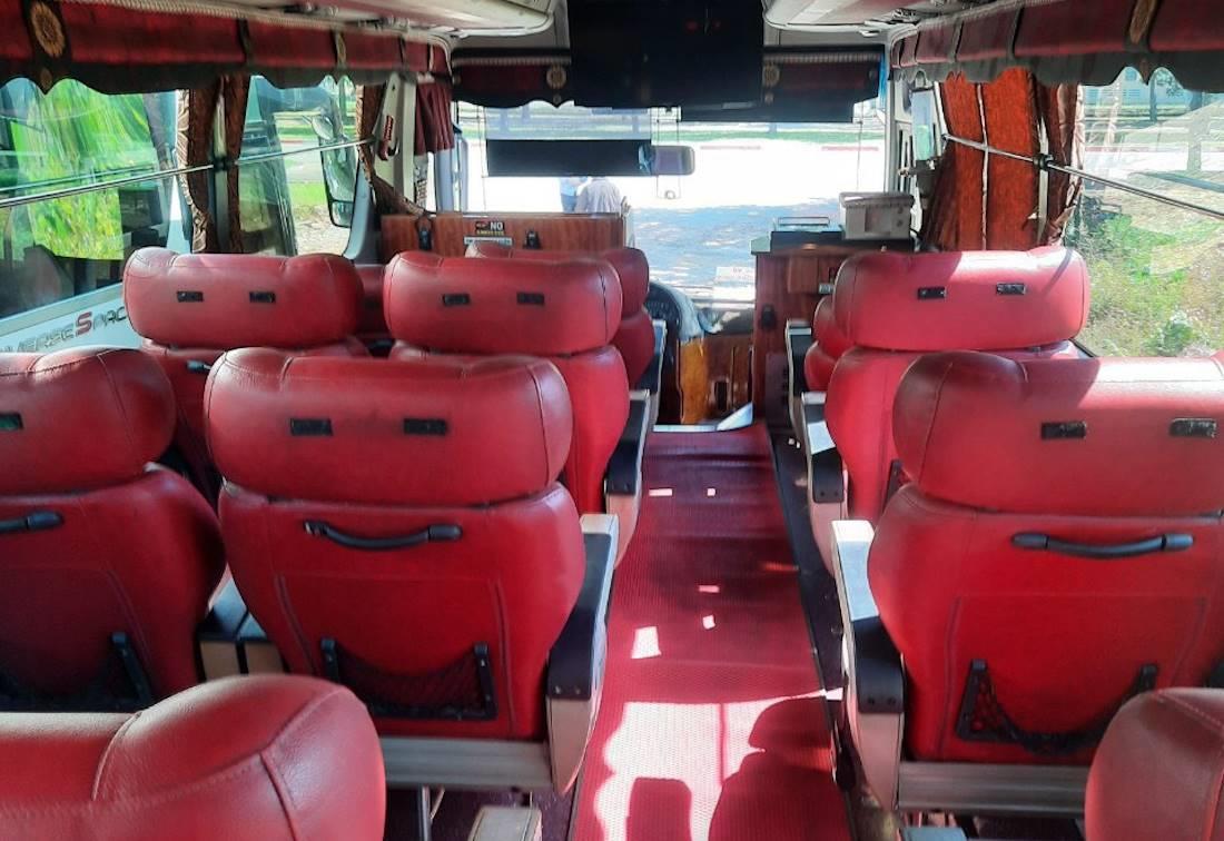 Car Rental Sai Gon To Vung tau 4-7-9-11-18 Seater Limousine