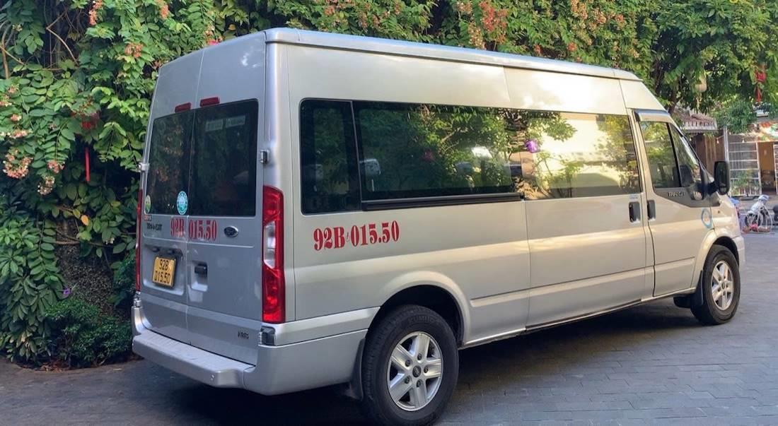 Car Rental Sai Gon To Vung tau 4-7-9-11-18 Seater Limousine