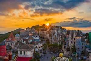 Exploring Bà Nà Hills Đà Nẵng: A Paradise of Tourism Amidst Clouds and Sky