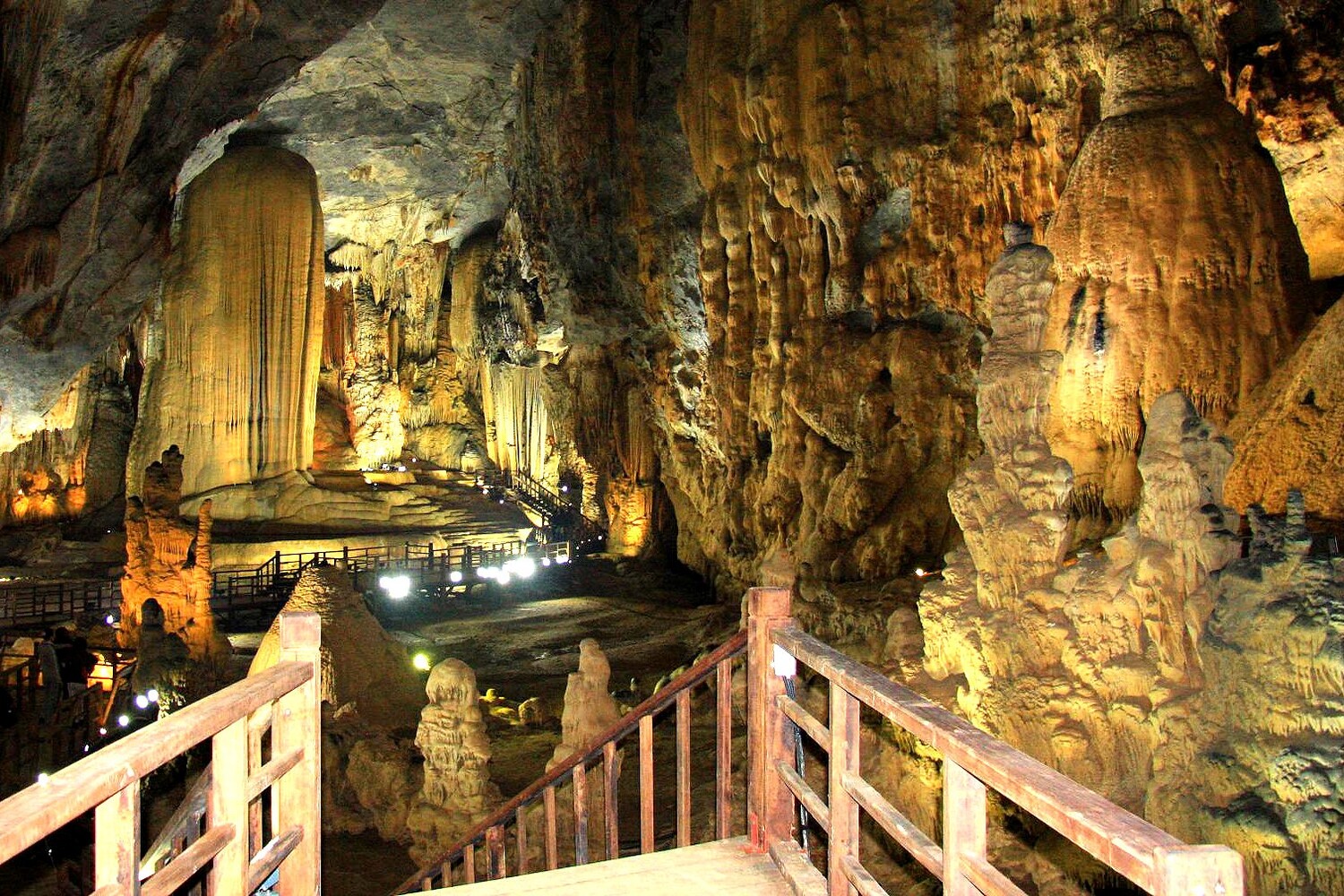 Đà Nẵng – Huế – Phong Nha Hoặc Thiên Đường