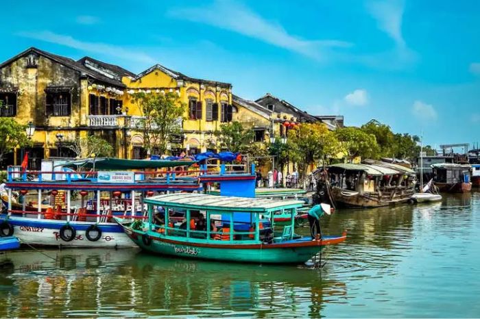 Đà Nẵng – Huế – Phong Nha Hoặc Thiên Đường